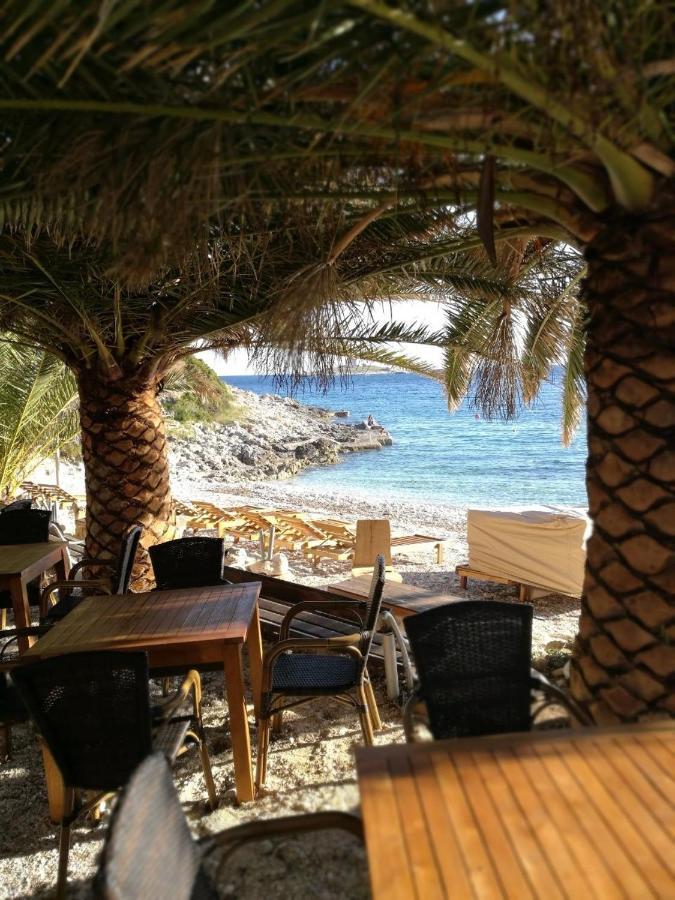 Rooms By The Sea Hvar - 8785 Hvar Town Bagian luar foto