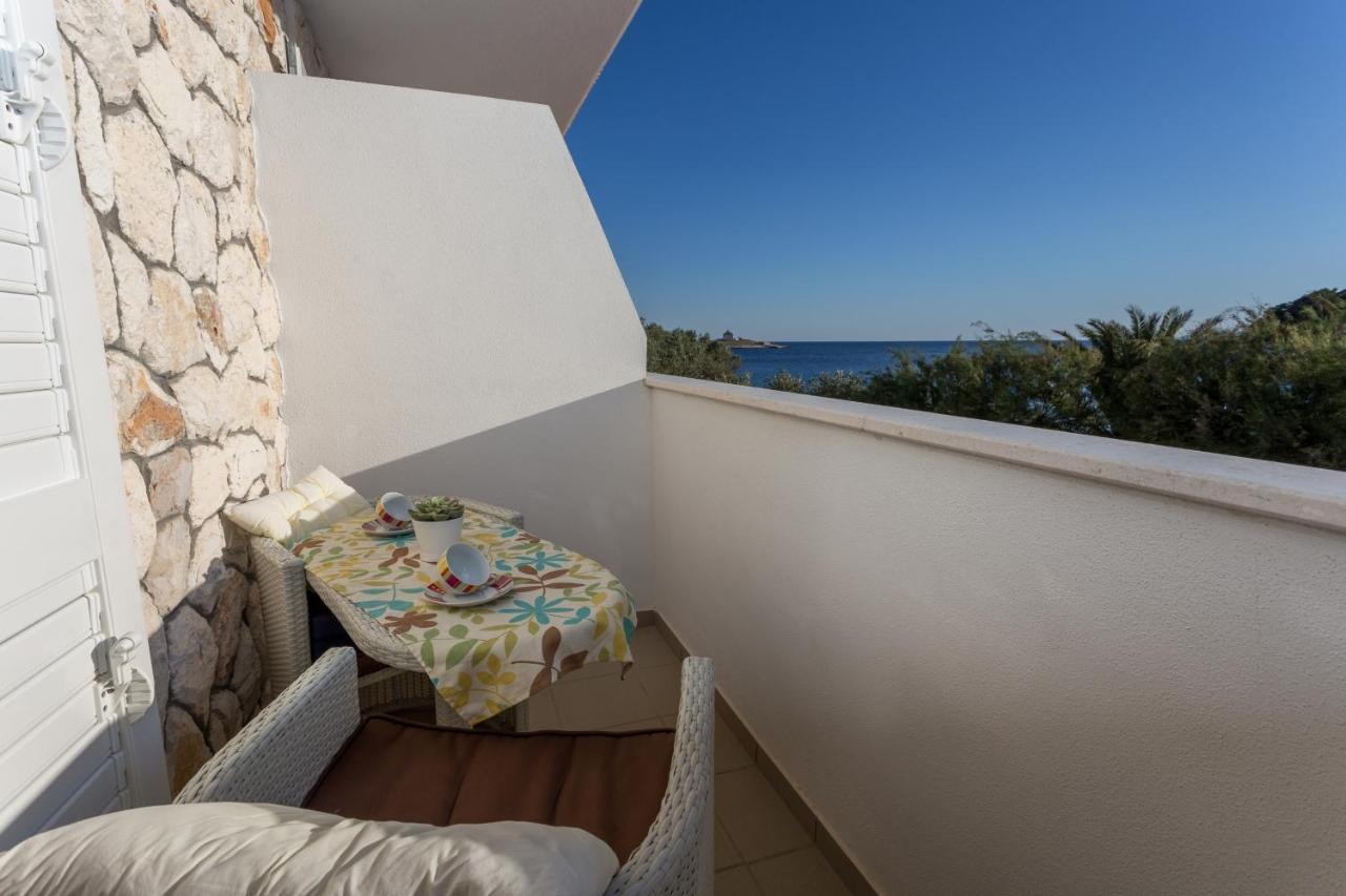 Rooms By The Sea Hvar - 8785 Hvar Town Bagian luar foto