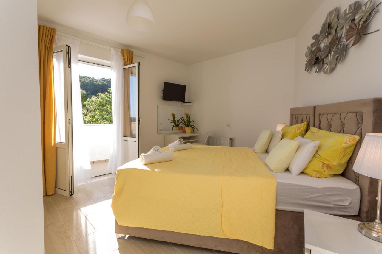 Rooms By The Sea Hvar - 8785 Hvar Town Bagian luar foto